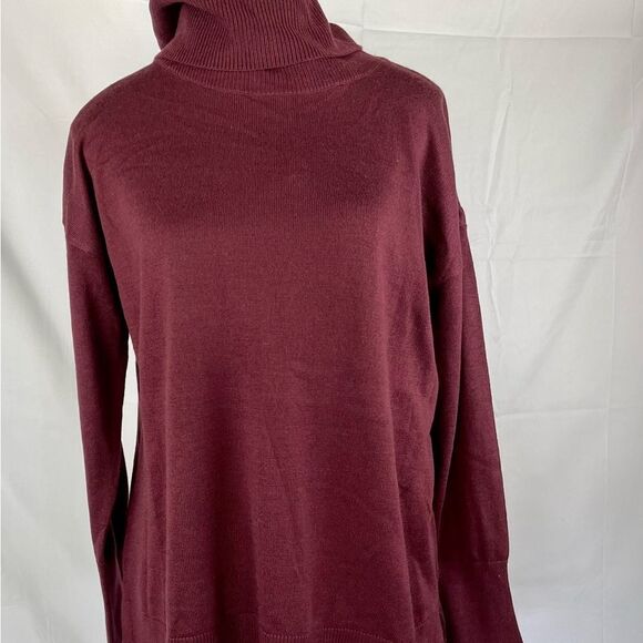 Premise women’s loose fitting long turtleneck Bordeaux color size medium - Picture 1 of 6